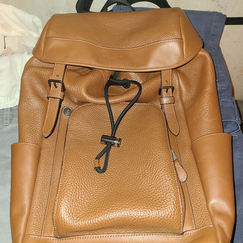 COACH Henry in Pebble BrownLeather Backpack - NWOT